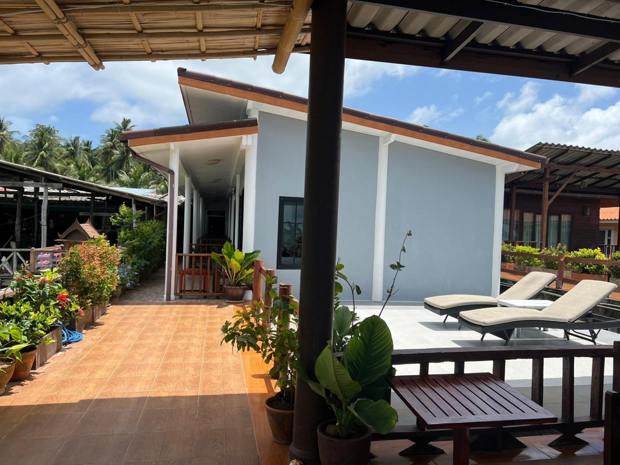 Apartamento Baan Purada Ko Lanta Exterior foto